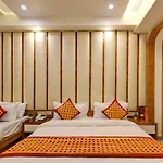 The York Legacy Hotel - 2 Minutes Walk From New Delhi Railway Station