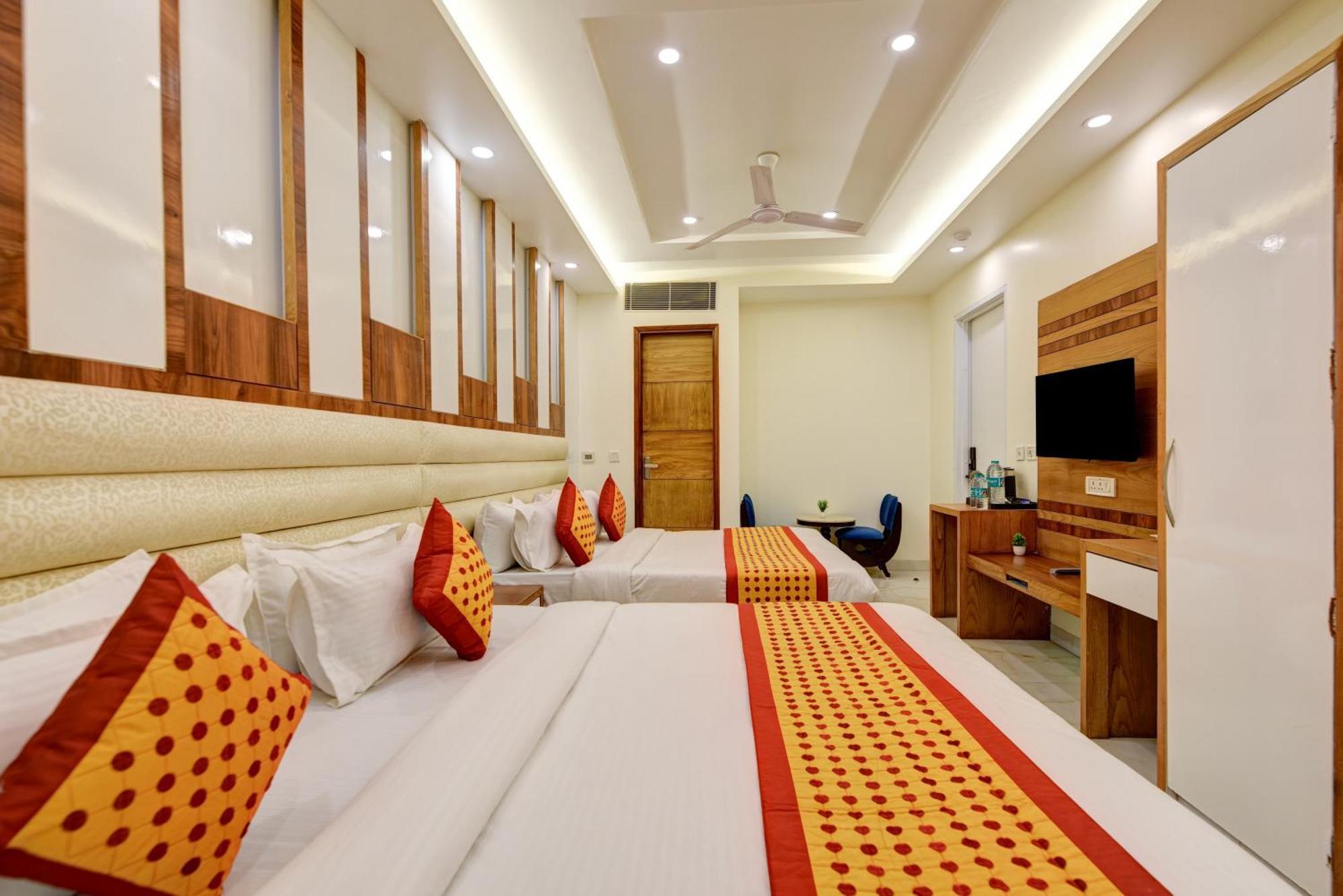 The York Legacy - 2 Minutes Walk From Railway Station New Delhi