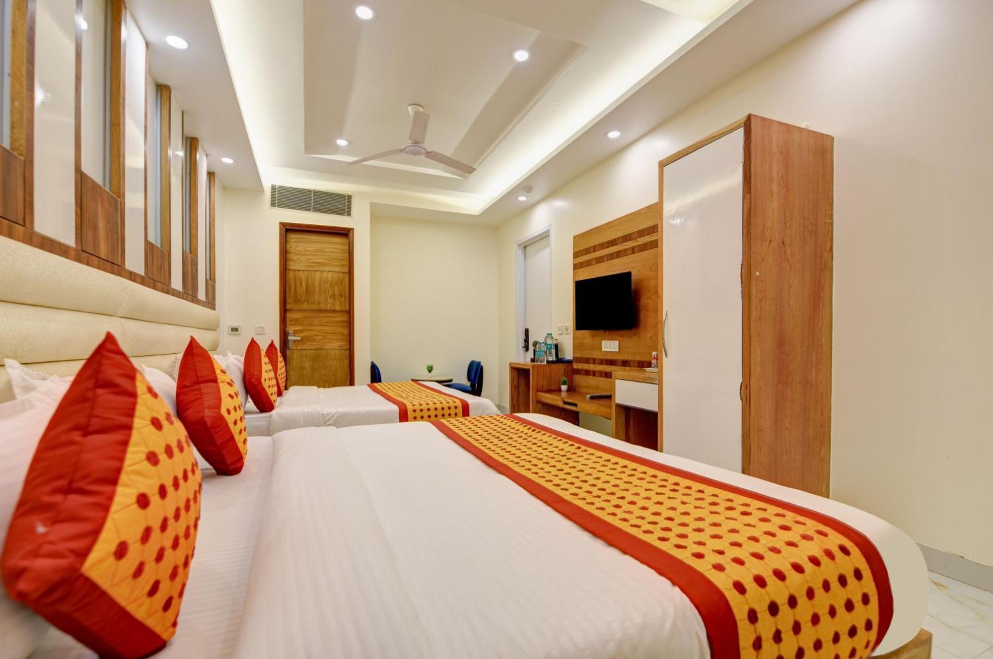 The York Legacy - 2 Minutes Walk From Railway Station Hotel New Delhi