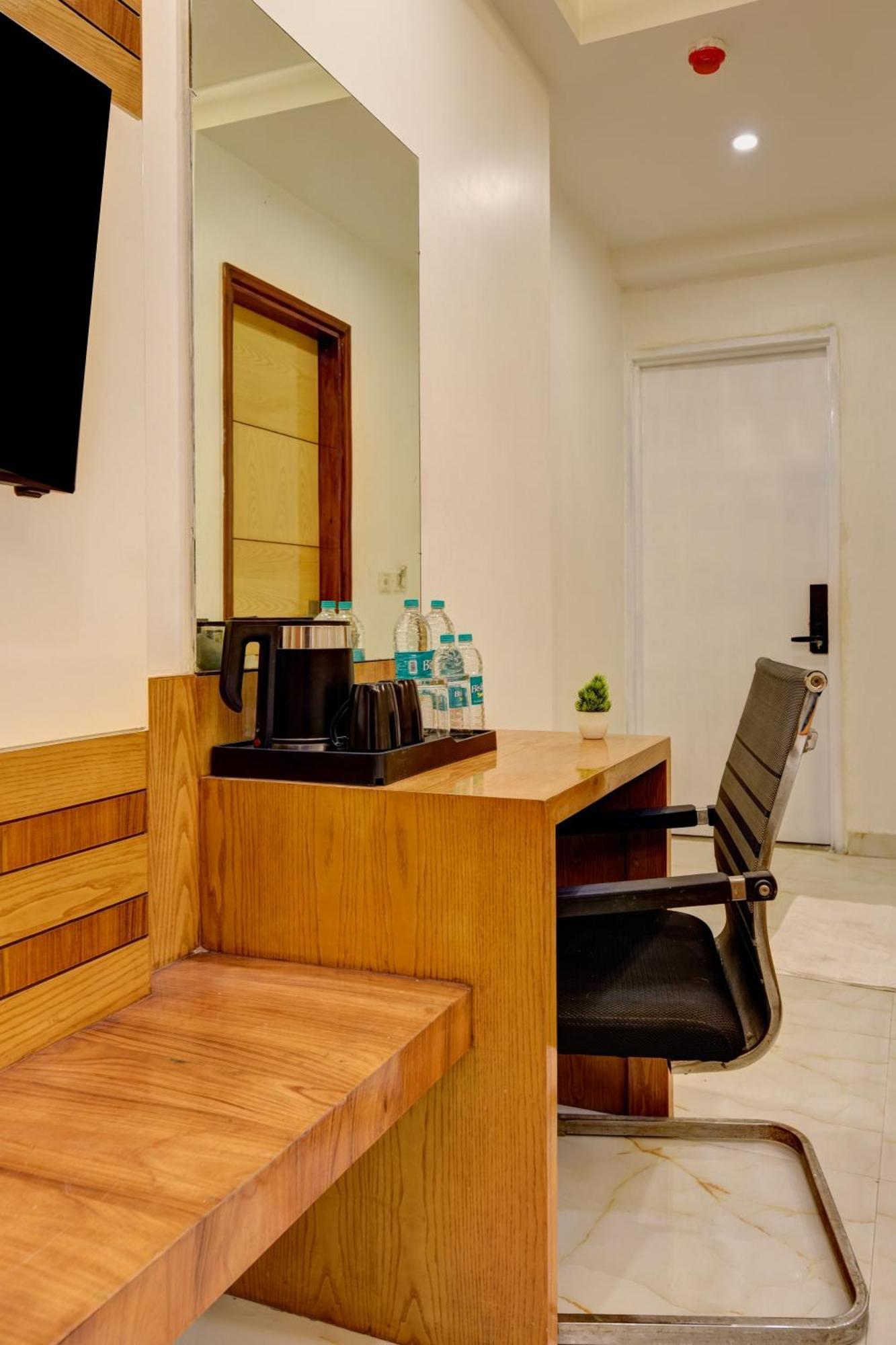 The York Legacy - 2 Minutes Walk From Railway Station 4* New Delhi